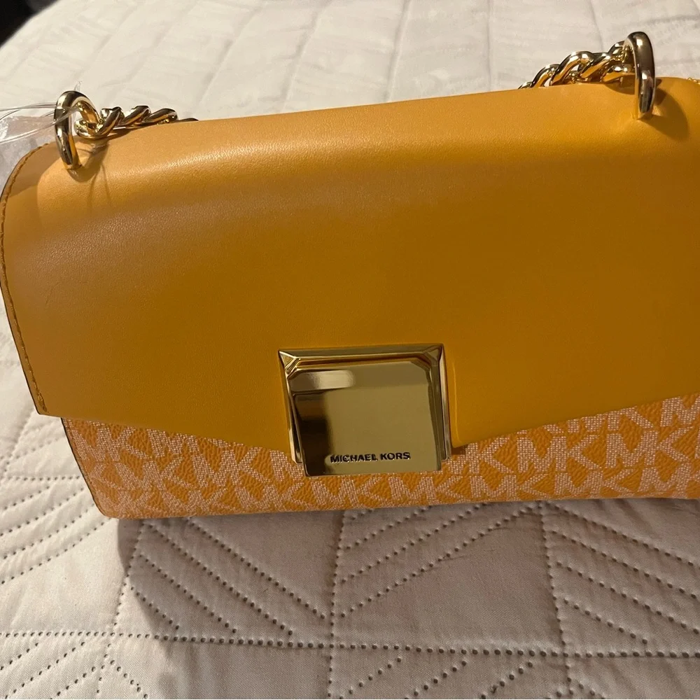 Brand New MK bag - Picture 3 of 4